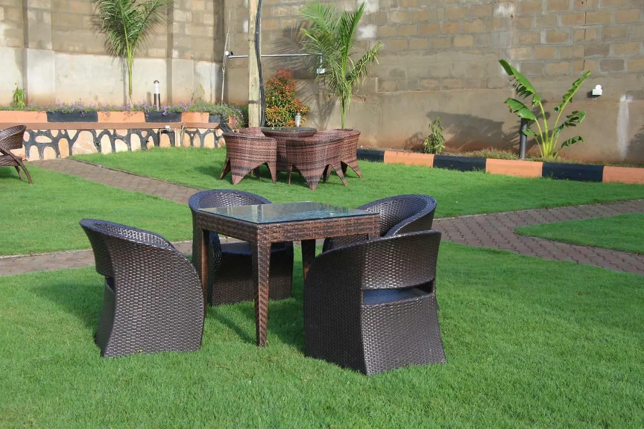 Kampala Suburbs Apartment Hotel apartamentowy